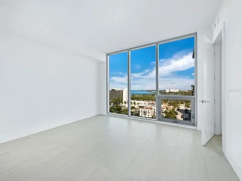 301 Quay Commons Sarasota FL 34236