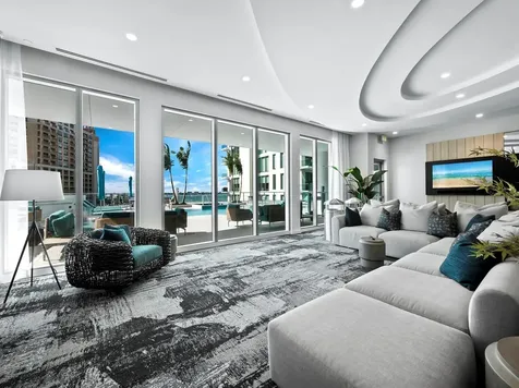 301 Quay Commons Sarasota FL 34236