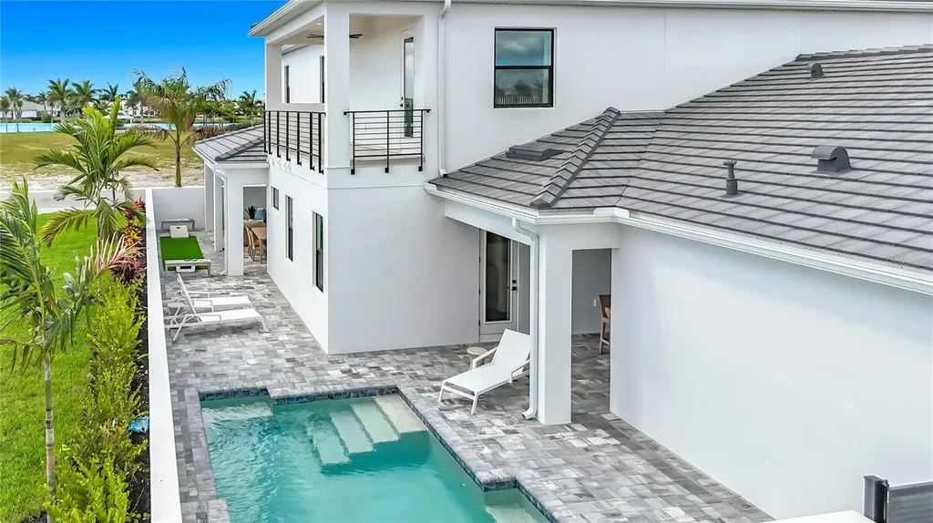 6105 White Mangrove Lane Bradenton FL 34210