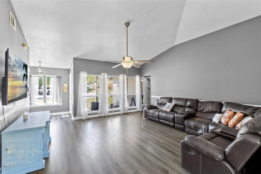 601 Arlington Court Eustis FL 32726