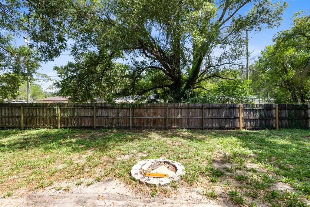 601 Arlington Court Eustis FL 32726