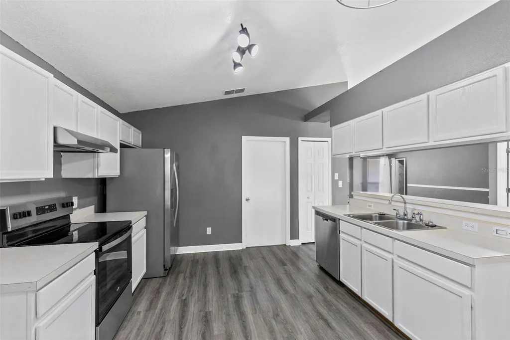 601 Arlington Court Eustis FL 32726