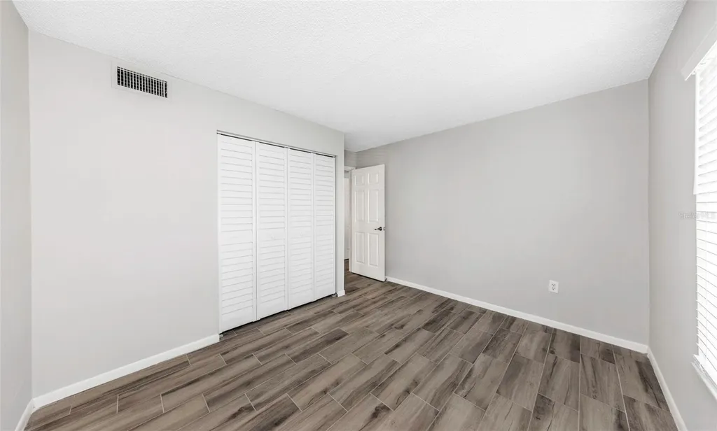 3166 Lake Pine Way S Tarpon Springs FL 34688