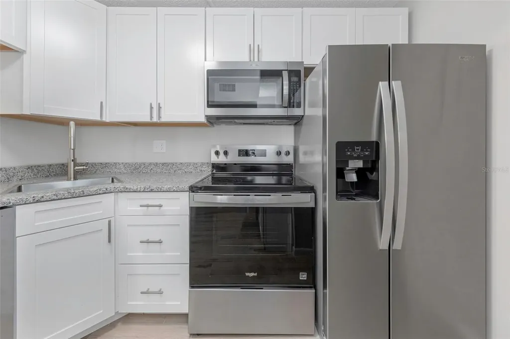 3166 Lake Pine Way S Tarpon Springs FL 34688