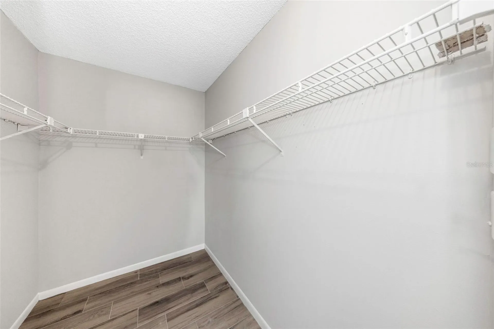 3166 Lake Pine Way S Tarpon Springs FL 34688