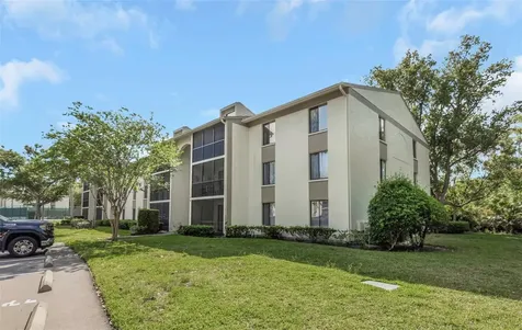 3166 Lake Pine Way S Tarpon Springs FL 34688