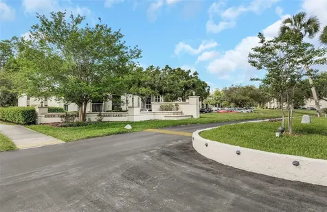 3166 Lake Pine Way S Tarpon Springs FL 34688