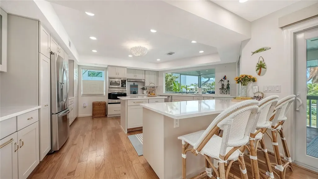 476 Meadow Lark Drive Sarasota FL 34236