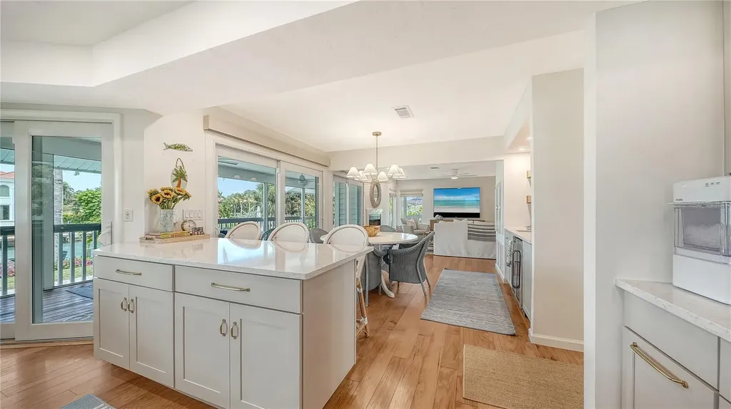 476 Meadow Lark Drive Sarasota FL 34236