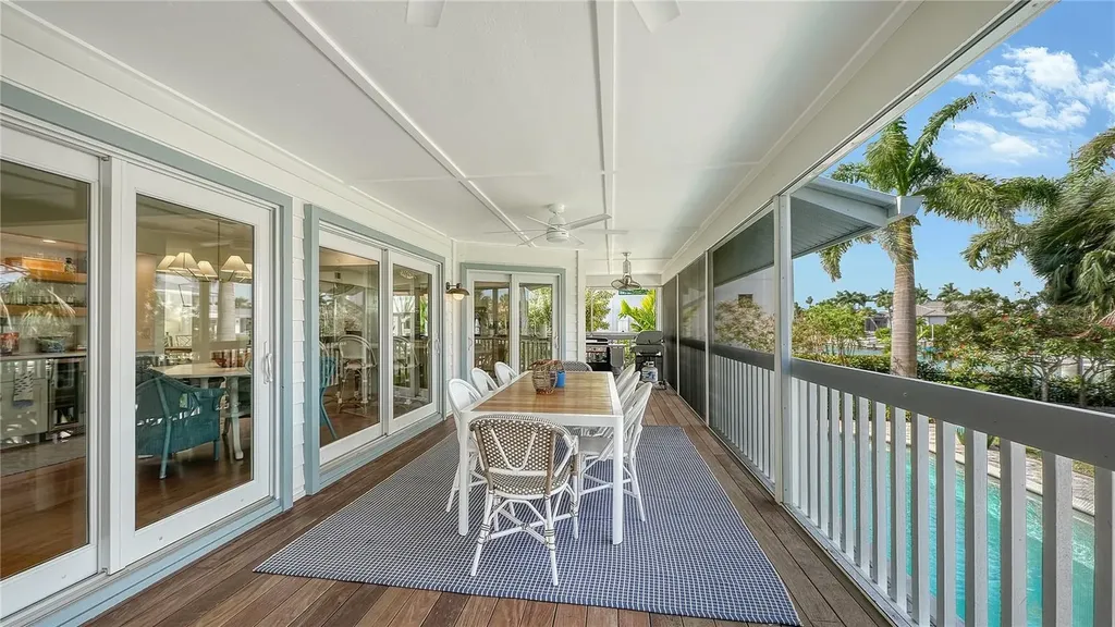 476 Meadow Lark Drive Sarasota FL 34236