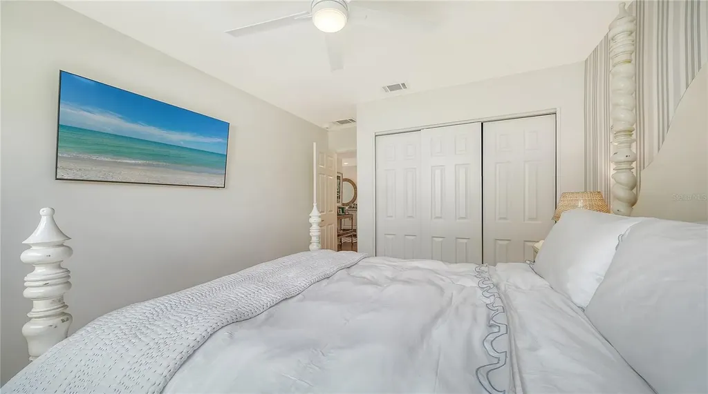 476 Meadow Lark Drive Sarasota FL 34236