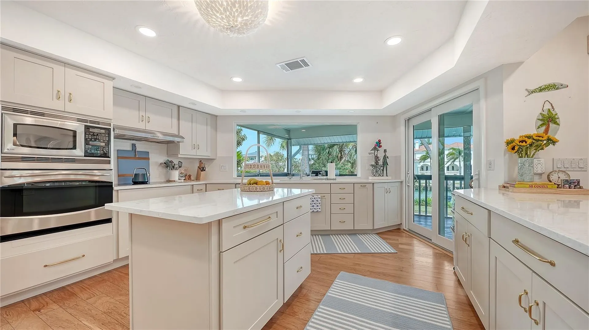 476 Meadow Lark Drive Sarasota FL 34236