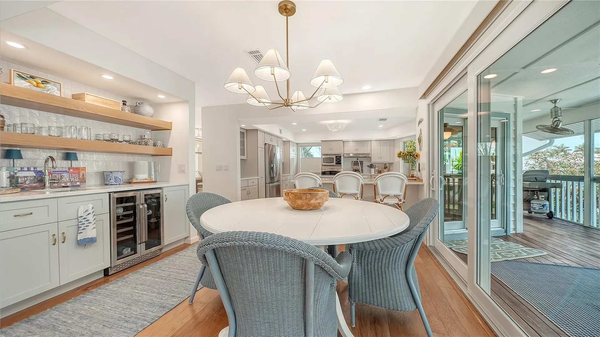 476 Meadow Lark Drive Sarasota FL 34236