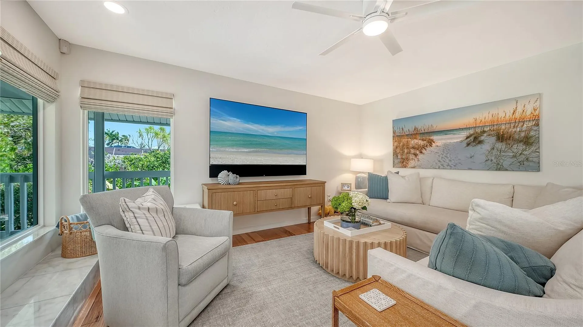 476 Meadow Lark Drive Sarasota FL 34236