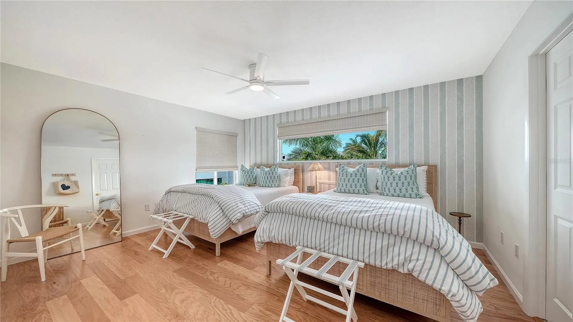 476 Meadow Lark Drive Sarasota FL 34236
