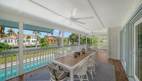 476 Meadow Lark Drive Sarasota FL 34236