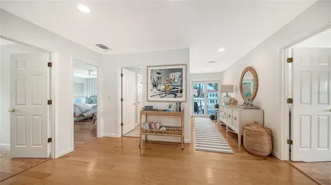476 Meadow Lark Drive Sarasota FL 34236