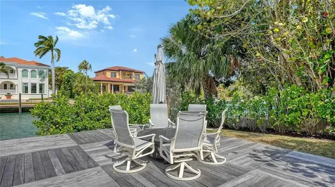 476 Meadow Lark Drive Sarasota FL 34236