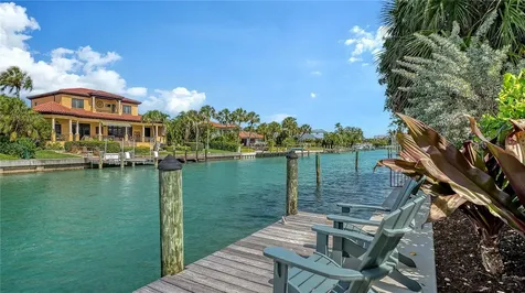 476 Meadow Lark Drive Sarasota FL 34236
