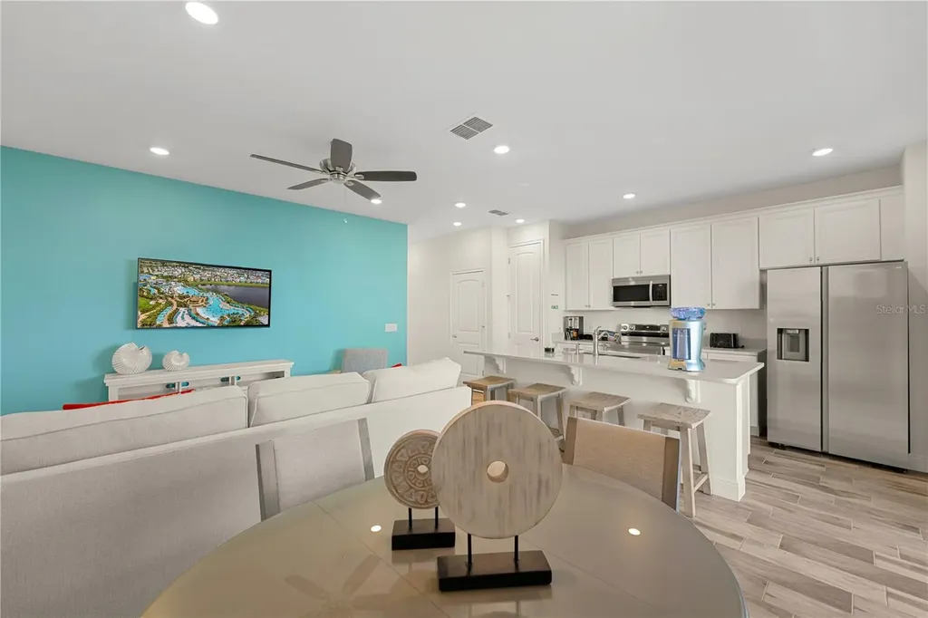 8205 Surf Street Kissimmee FL 34747