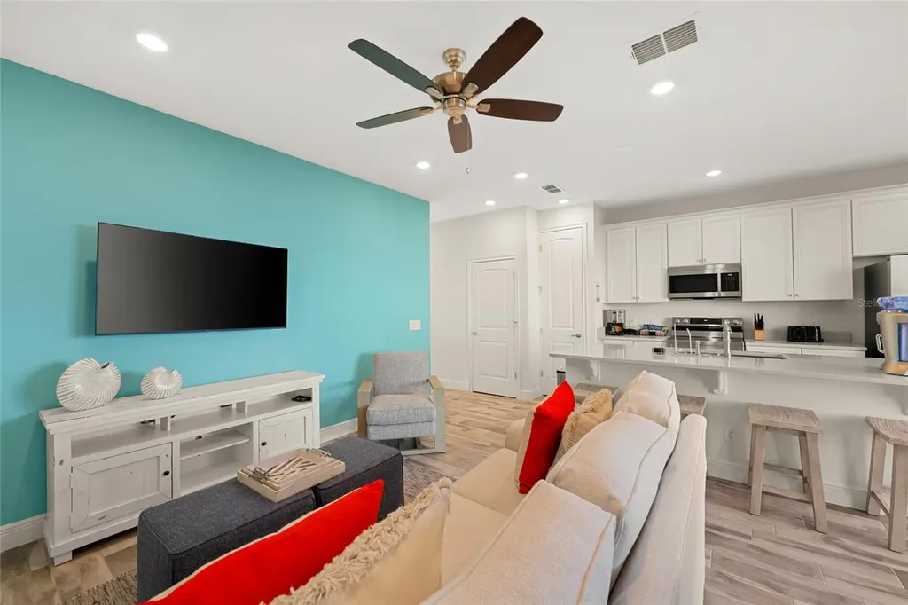 8205 Surf Street Kissimmee FL 34747