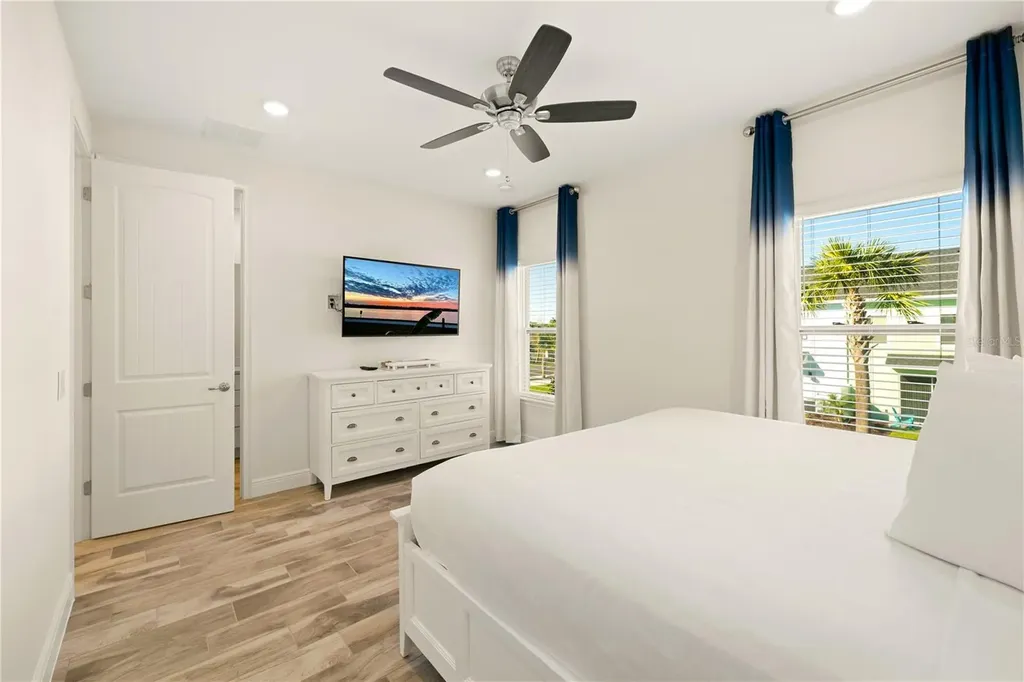 8205 Surf Street Kissimmee FL 34747