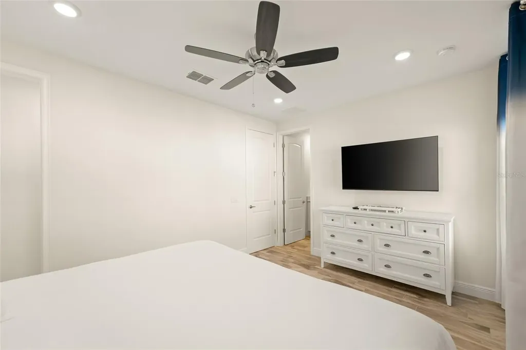 8205 Surf Street Kissimmee FL 34747
