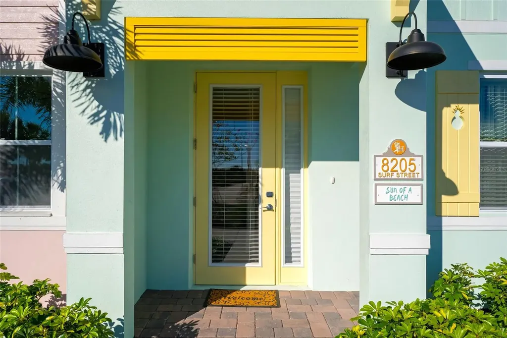 8205 Surf Street Kissimmee FL 34747