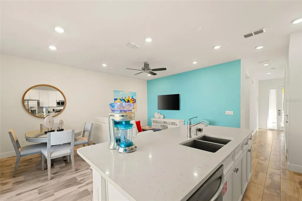 8205 Surf Street Kissimmee FL 34747