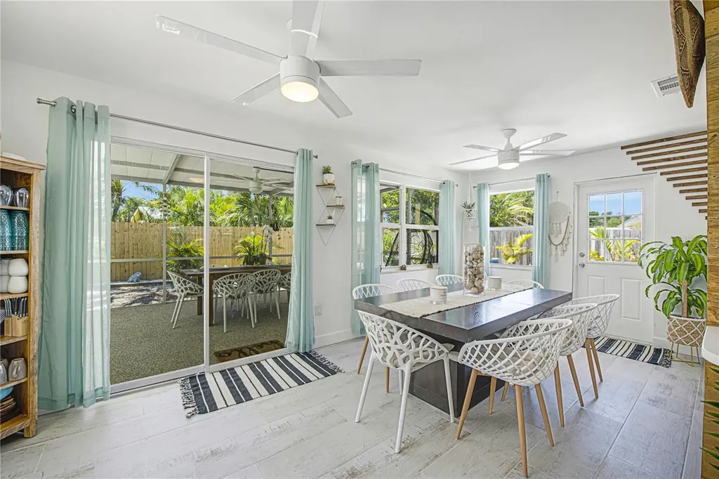 2436 Constitution Boulevard Sarasota FL 34231