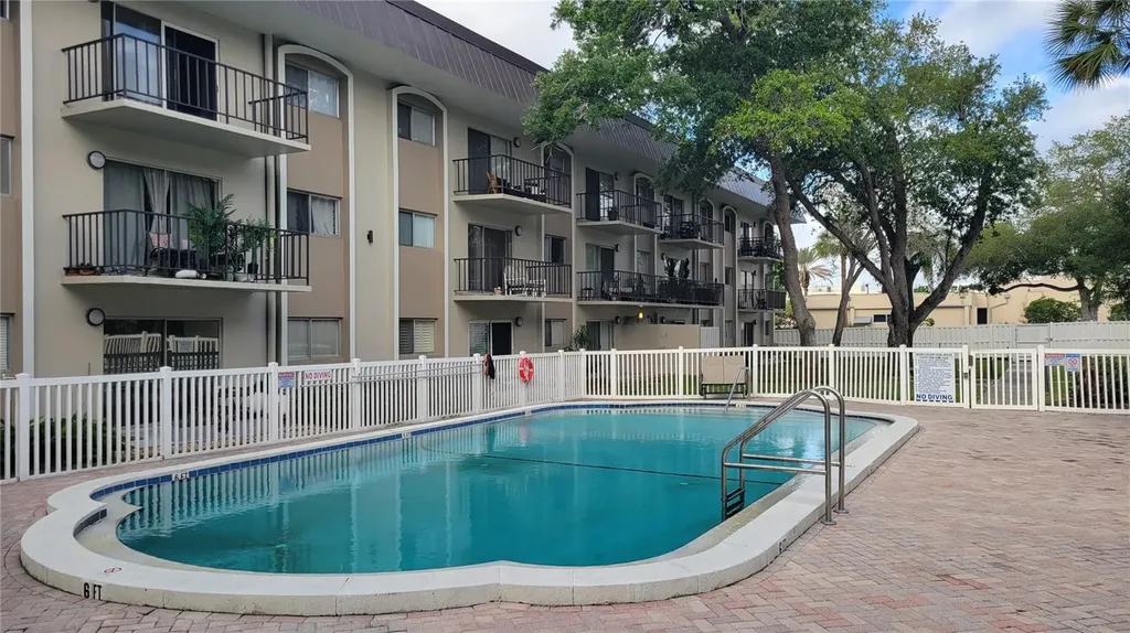 4607 W Fig Street Tampa FL 33609