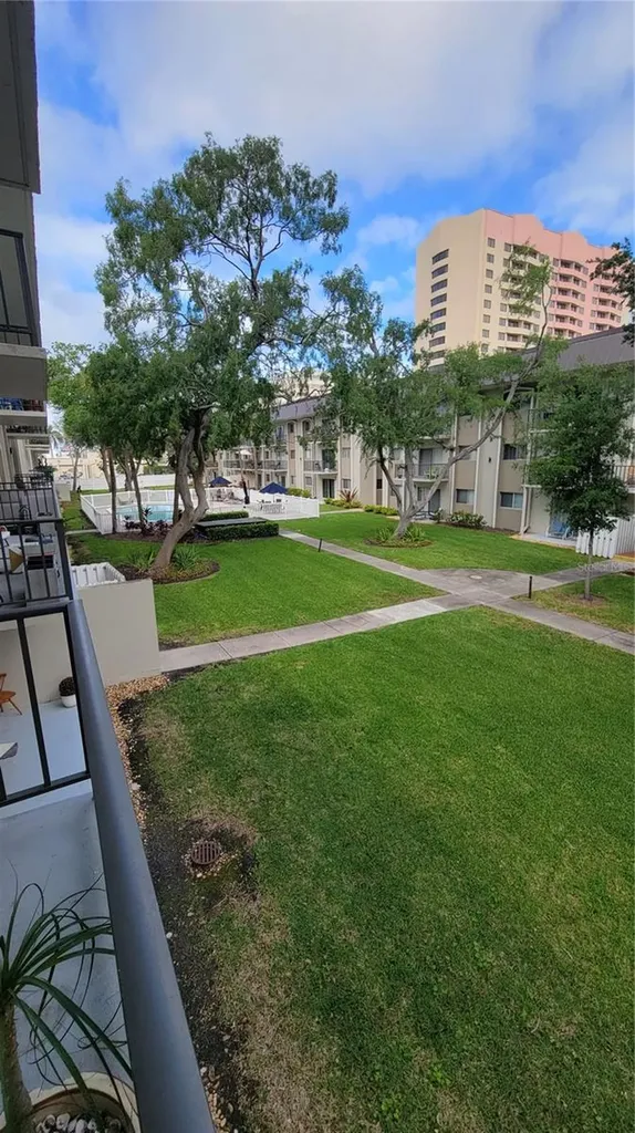 4607 W Fig Street Tampa FL 33609