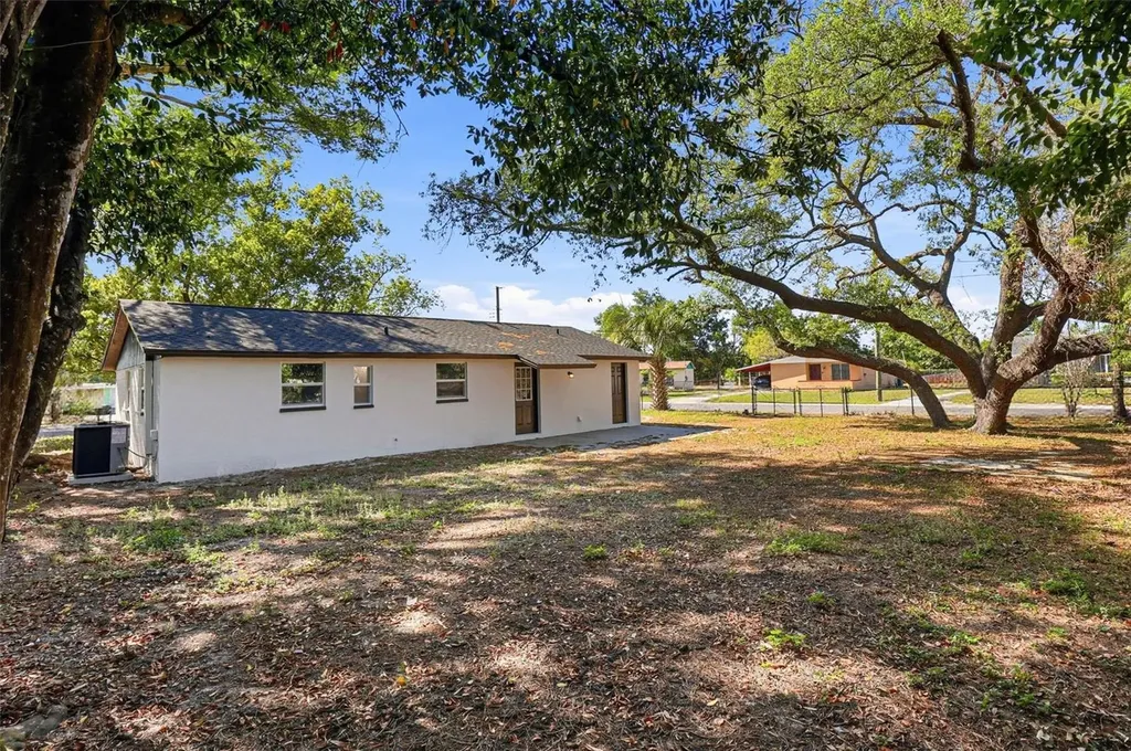 3207 Dodge Street Tampa FL 33605