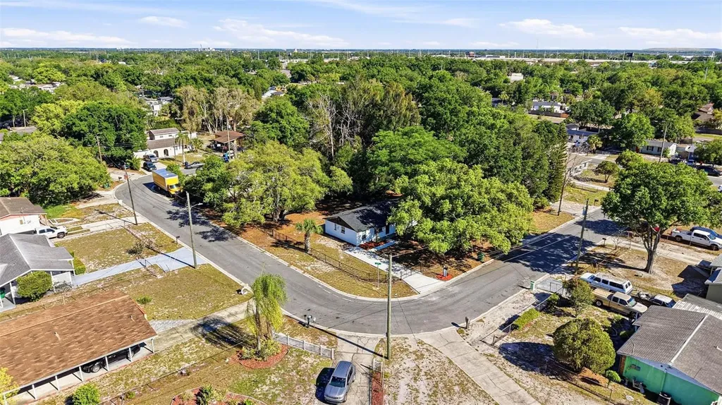 3207 Dodge Street Tampa FL 33605