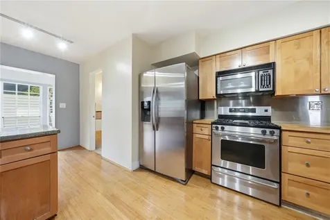 126 E Magnolia Avenue Howey In The Hills FL 34737
