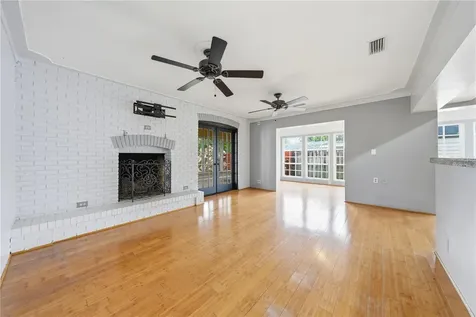 126 E Magnolia Avenue Howey In The Hills FL 34737