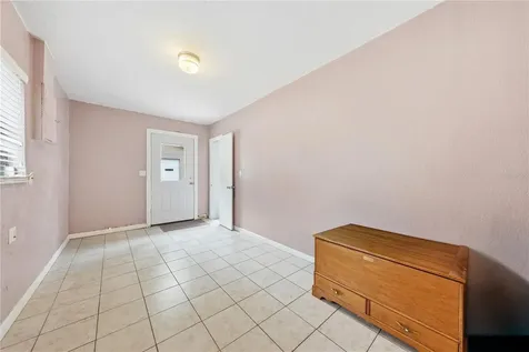 126 E Magnolia Avenue Howey In The Hills FL 34737