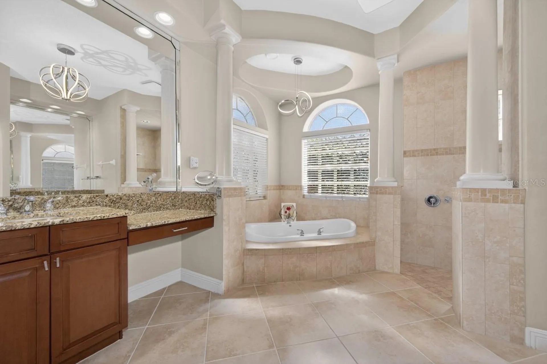 2234 Callaway Court Davenport FL 33837