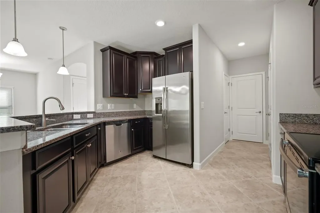 1653 Ludington Avenue Wesley Chapel FL 33543