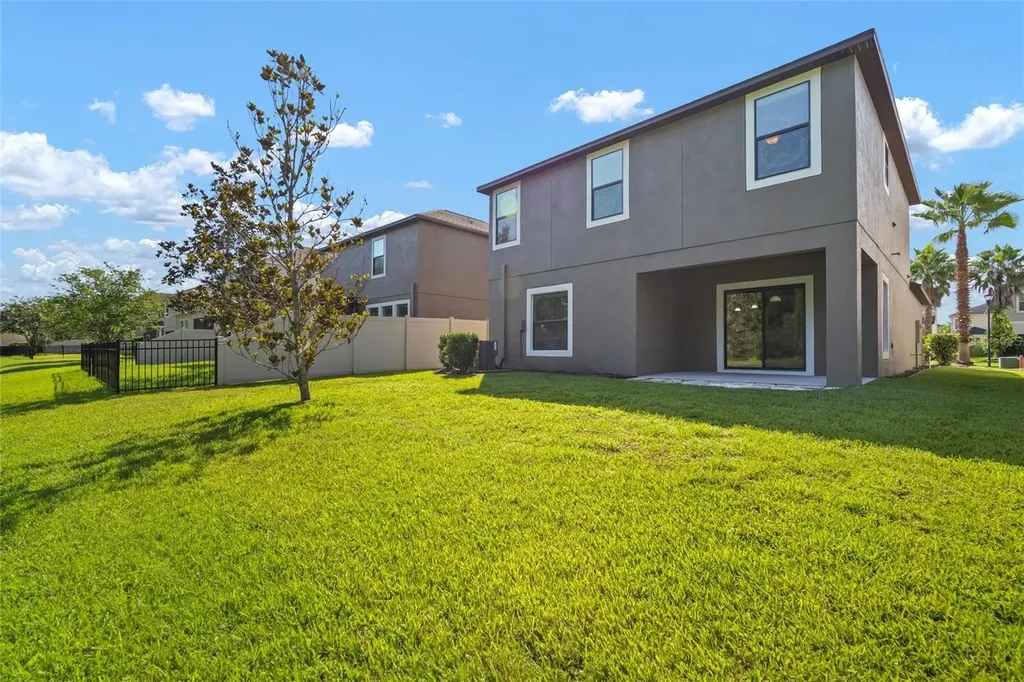 1653 Ludington Avenue Wesley Chapel FL 33543