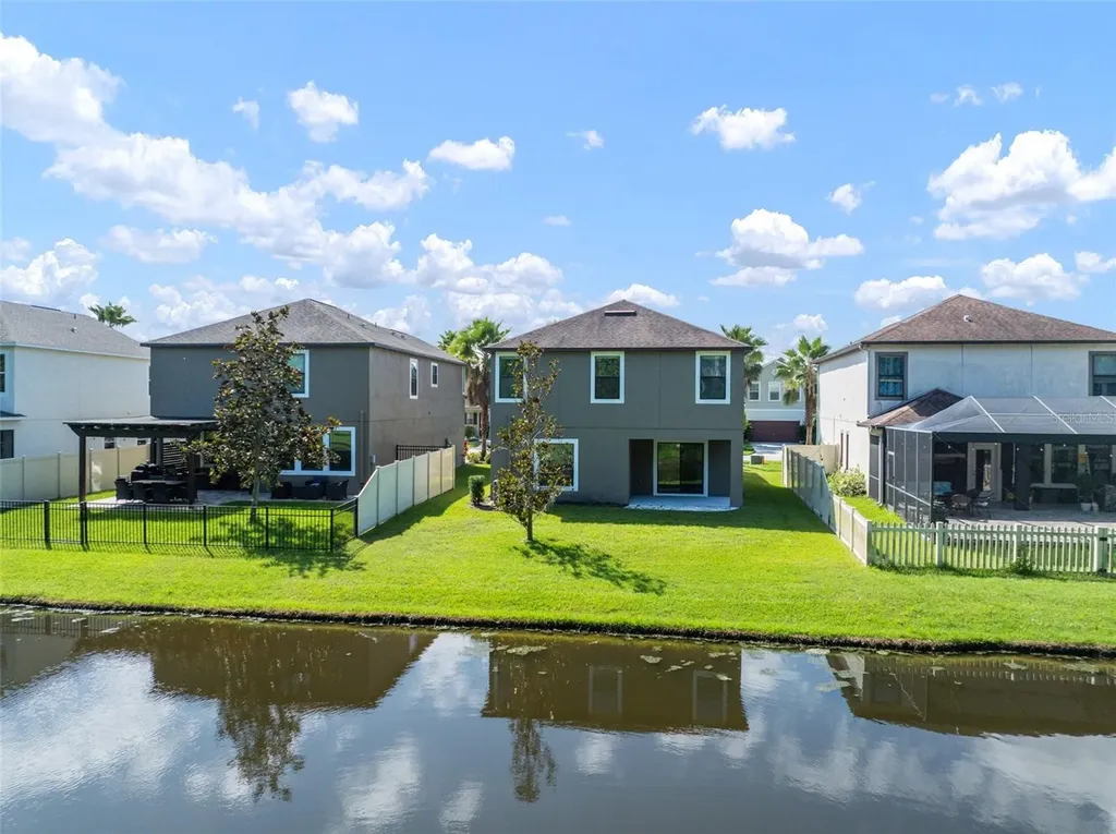 1653 Ludington Avenue Wesley Chapel FL 33543