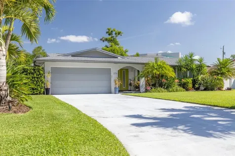 3176 San Jose Street Clearwater FL 33759