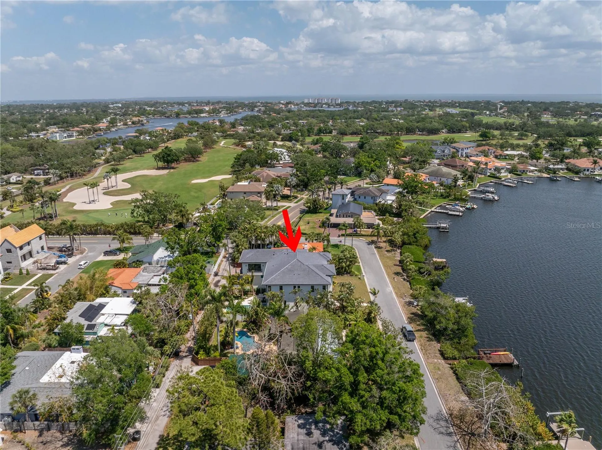 337 Coffee Pot Drive NE St Petersburg FL 33704
