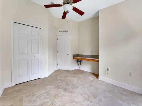 2111 Corner Point Court Orlando FL 32820