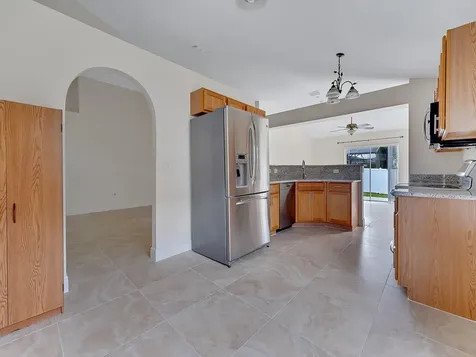 2111 Corner Point Court Orlando FL 32820