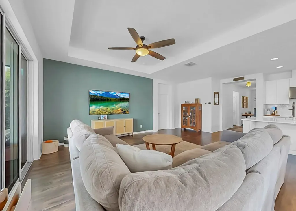 10322 Wine Press Avenue Riverview FL 33578