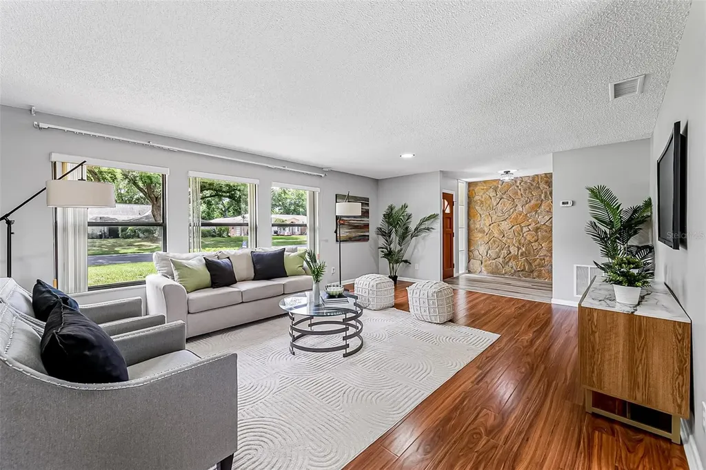 150 Lake Destiny Trail Altamonte Springs FL 32714