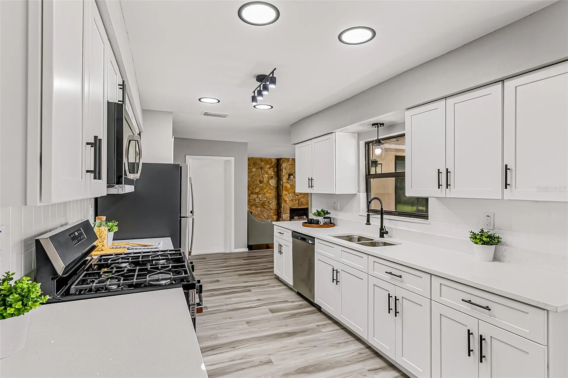 150 Lake Destiny Trail Altamonte Springs FL 32714