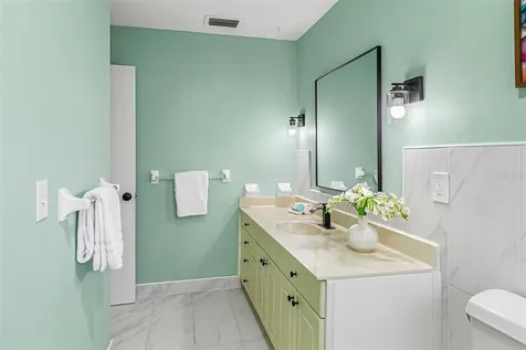 150 Lake Destiny Trail Altamonte Springs FL 32714