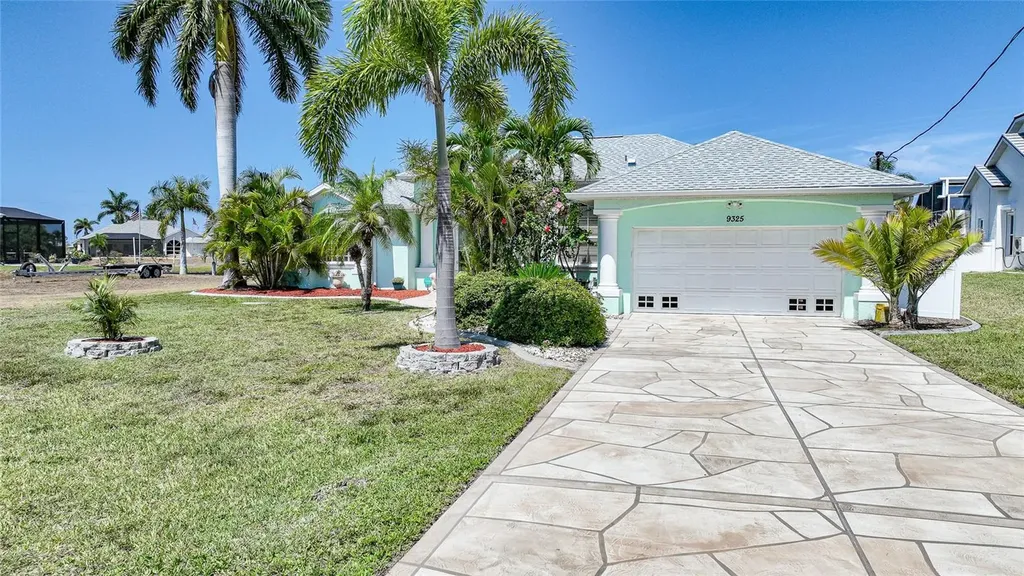 9325 St Paul Drive Port Charlotte FL 33981